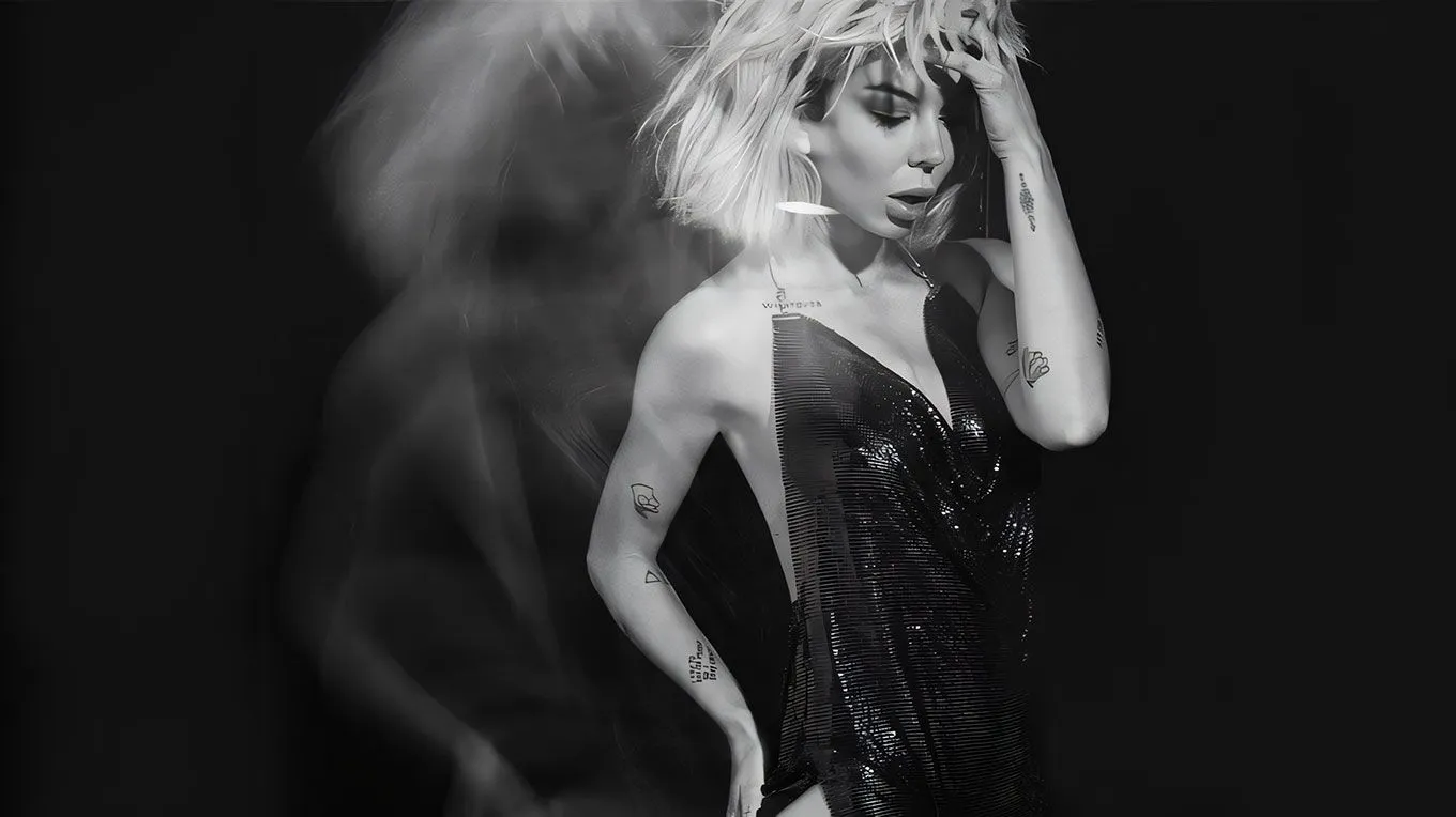 摄影师Peter Coulson与Shay为服装品牌Essua商业时装拍摄教程 中英字幕 Photoshoots Shay Editorial