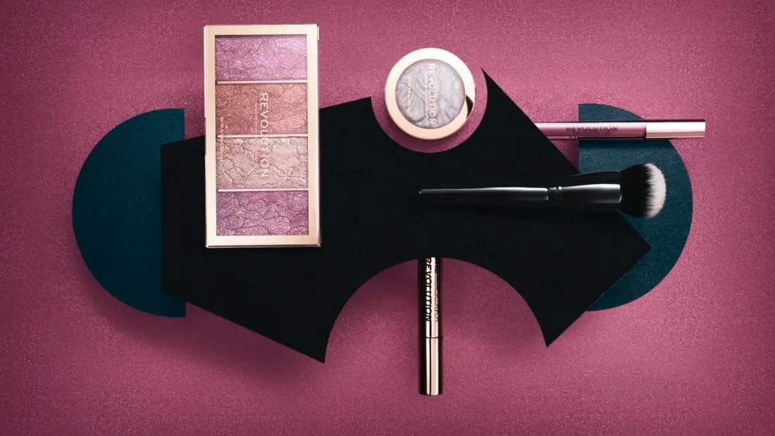 Photigy摄影师AlexKoloskov棚拍化妆品产品艺术摄影教程 中文字幕