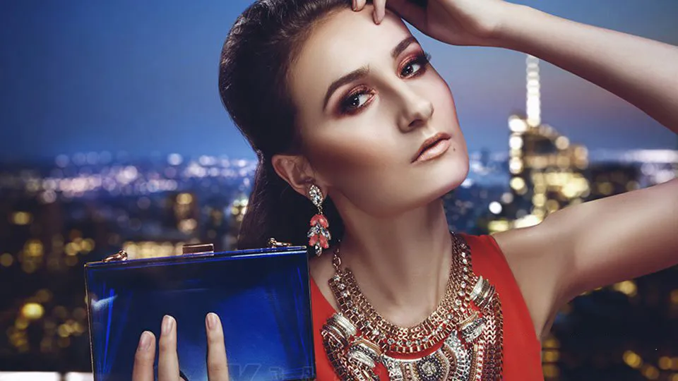 33张欧美名模时尚摄影原片RAW原片素材 附效果图