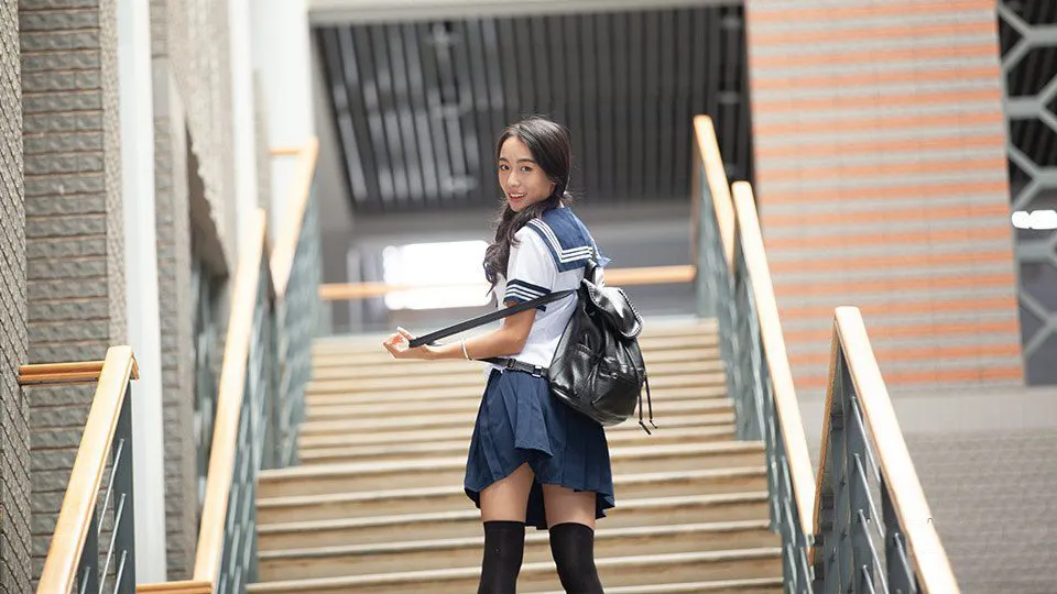 6张学院风美女生活照人像写真摄影原片RAW原片素材