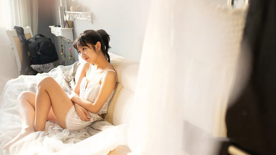 11张国内美女模特室内人像私房写真摄影原片RAW原片素材