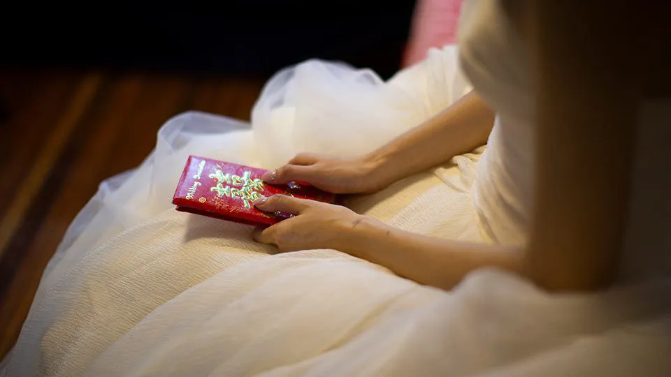 17张国内影楼工作室婚礼跟拍人像写真摄影原片RAW原片素材