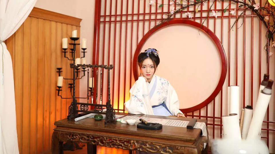 120张中国风古装汉服美女写真摄影原片RAW原片素材