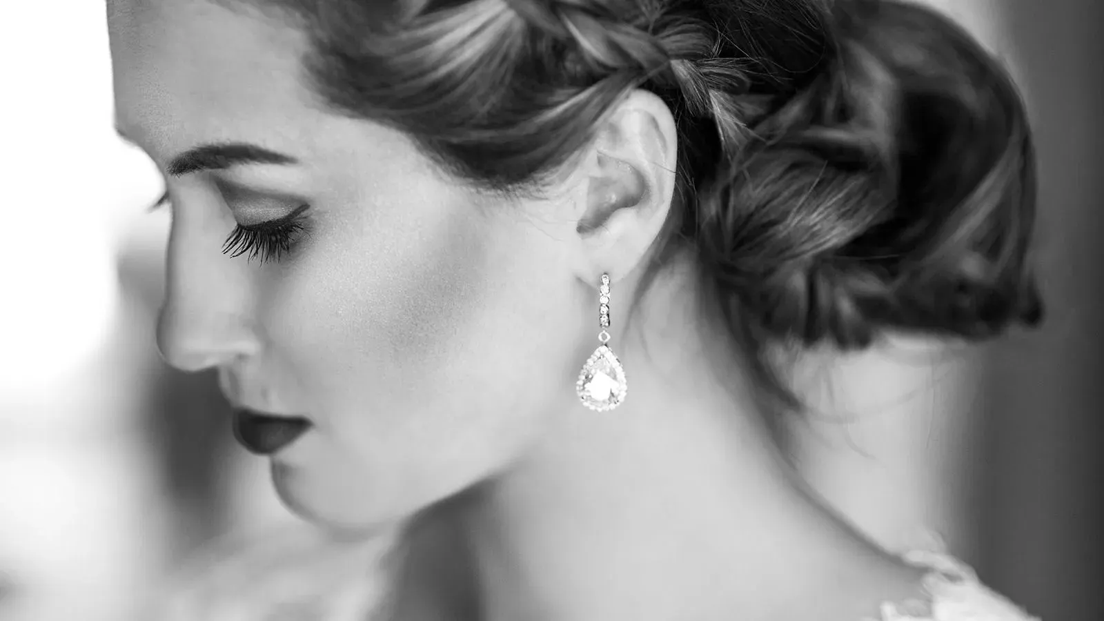 摄影师 Lindsay Adler 摆姿势系列-必备基本摆姿势技巧-中英字幕