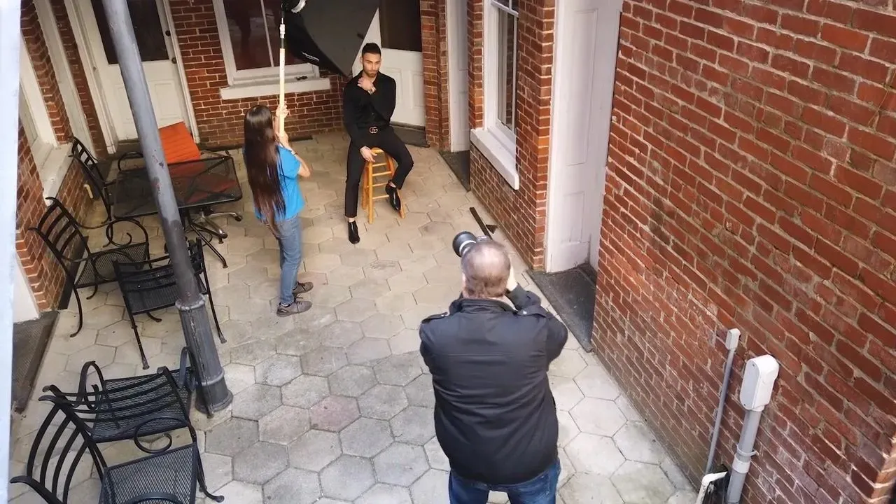 人物肖像摄影及LR后期调色修饰视频教程