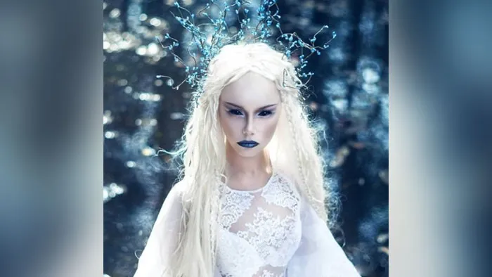 俄罗斯摄影师Margarita Kareva超现实主义幻想摄影后期调色视频教程 Margarita Kareva - Color Correction Video 01