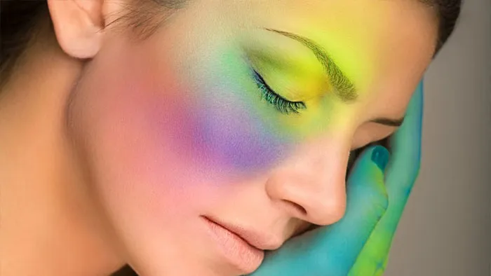 Kristina Sherk如何使用面部感知液化工具技巧视频教程 How to Use the Face-Aware Liquify Tool with Kristina Sherk