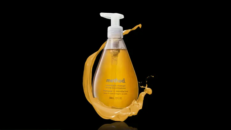 Photigy–AlexKoloskov 产品广告摄影中的后期精修合成教程#47-中英字幕 Compositing in advertising photography Workshop #47